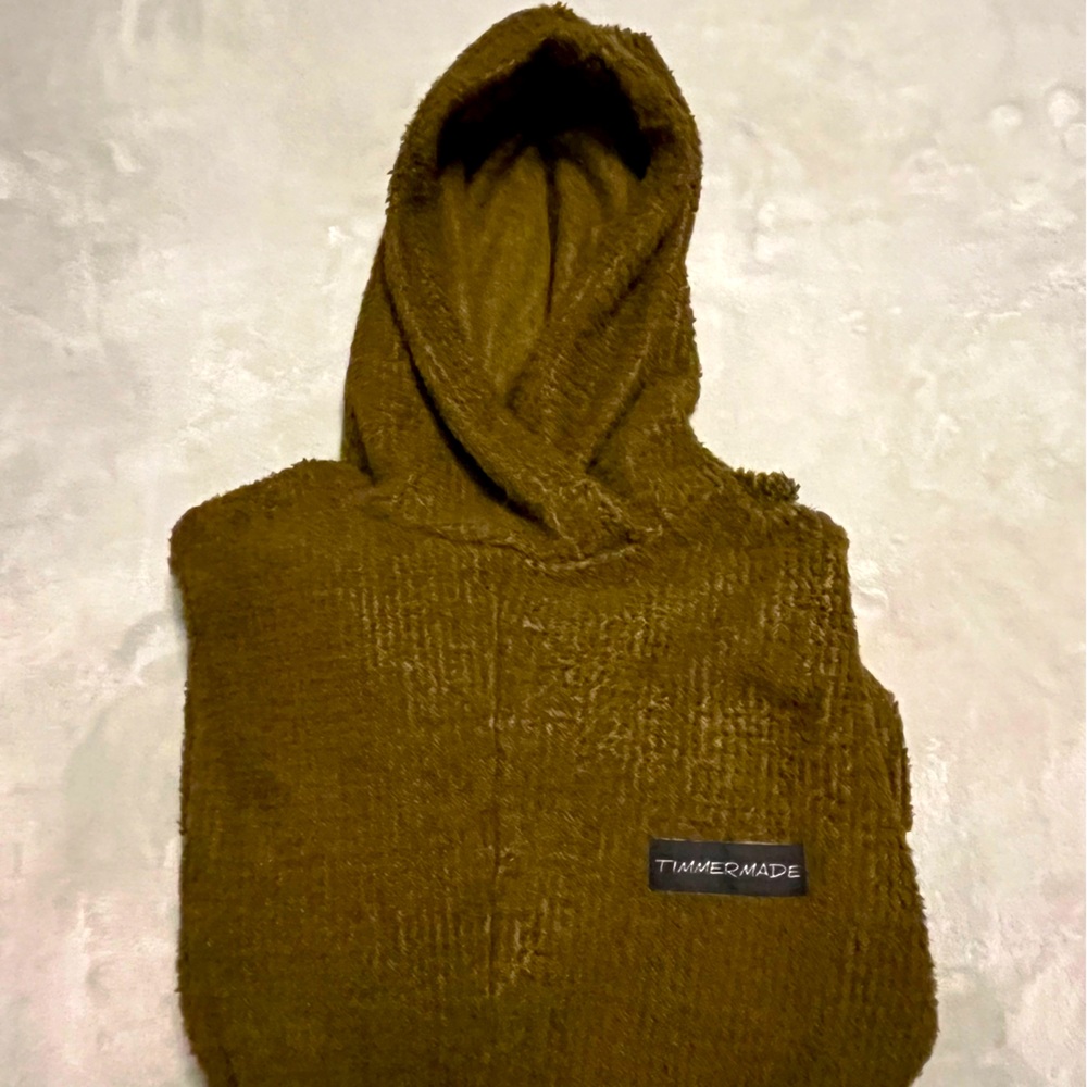 TIMMERMADE 🏔 POLARTEC ALPHA DIRECT Hoodie Size L . BRAND NEW NEVER WORN!
